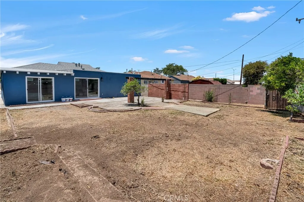 916 S Northwood Avenue, Compton, California 90220 home-pic-30